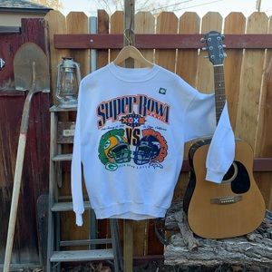 Vintage Super Bowl 32 sweatshirt never worn.